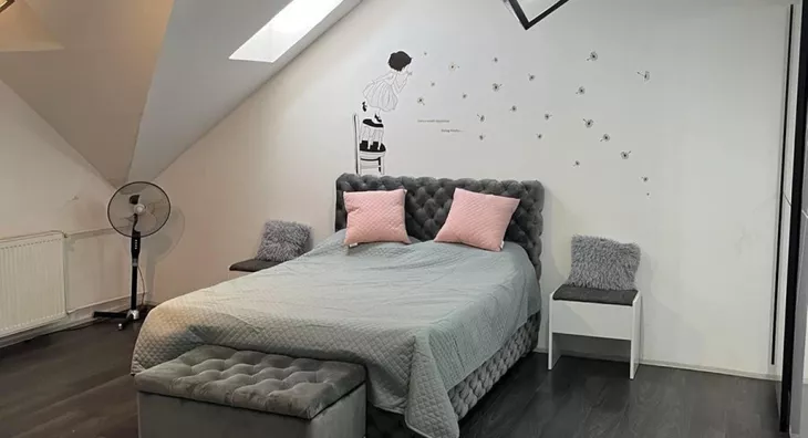 Četvoroiposoban stan | 4zida