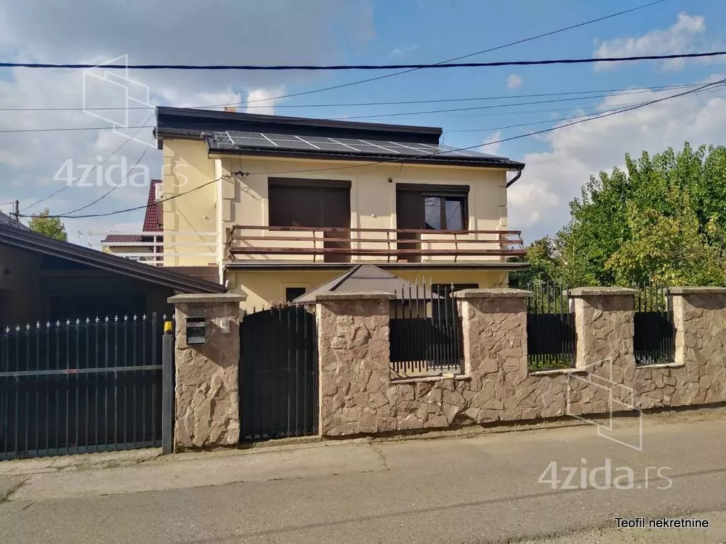Kuća | 4zida