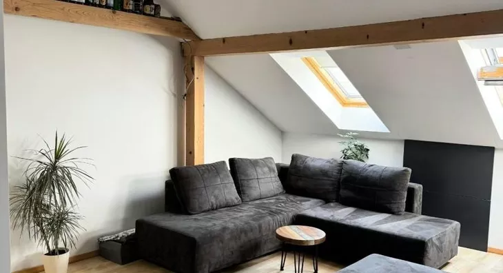 Četvoroiposoban stan | 4zida