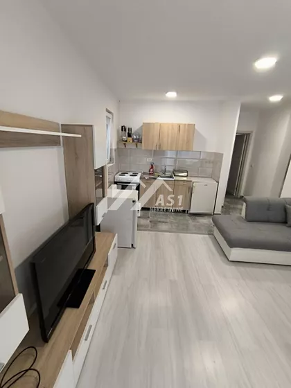 Iva Ćipika | 4zida.rs