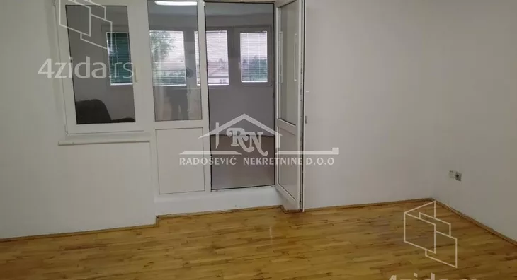 4-etažna kuća | 4zida