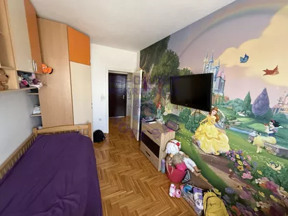 Hadži Ruvimova | 4zida.rs