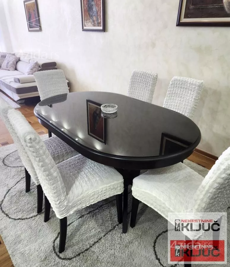 Troiposoban stan | 4zida