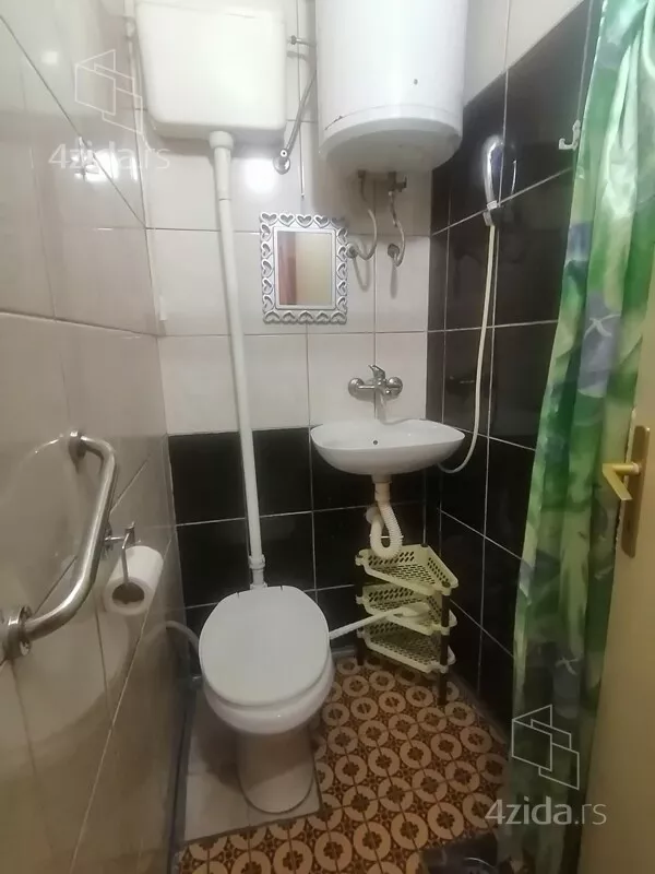 Garsonjera | 4zida