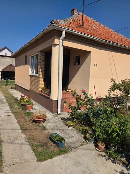 Gradske lokacije | 4zida.rs