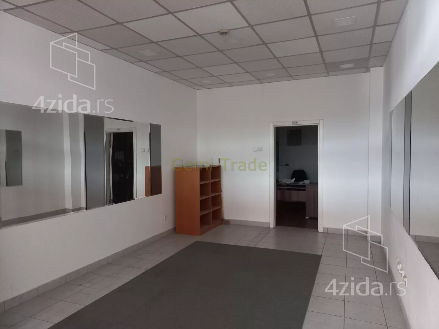 Lokal | 4zida