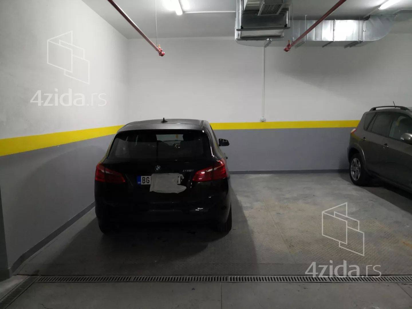 Parking | 4zida