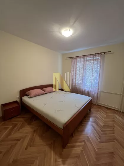 Cara Dušana | 4zida.rs