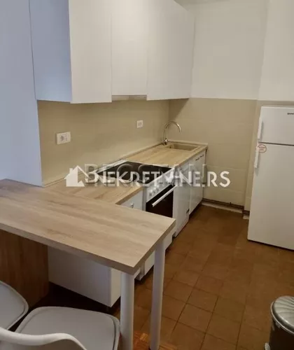 Vukice Mitrovic | 4zida.rs