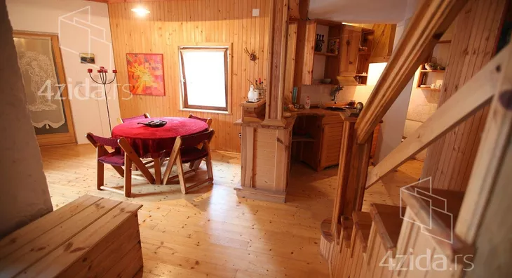 4-etažna kuća | 4zida