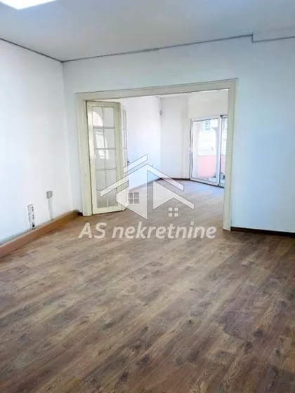 Zeleni Venac | 4zida.rs