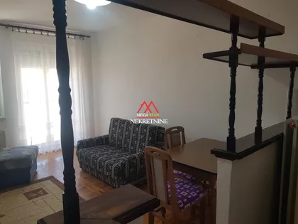Devet Jugovića | 4zida.rs