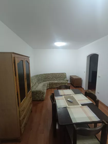 Mladenovac (mesto) | 4zida.rs