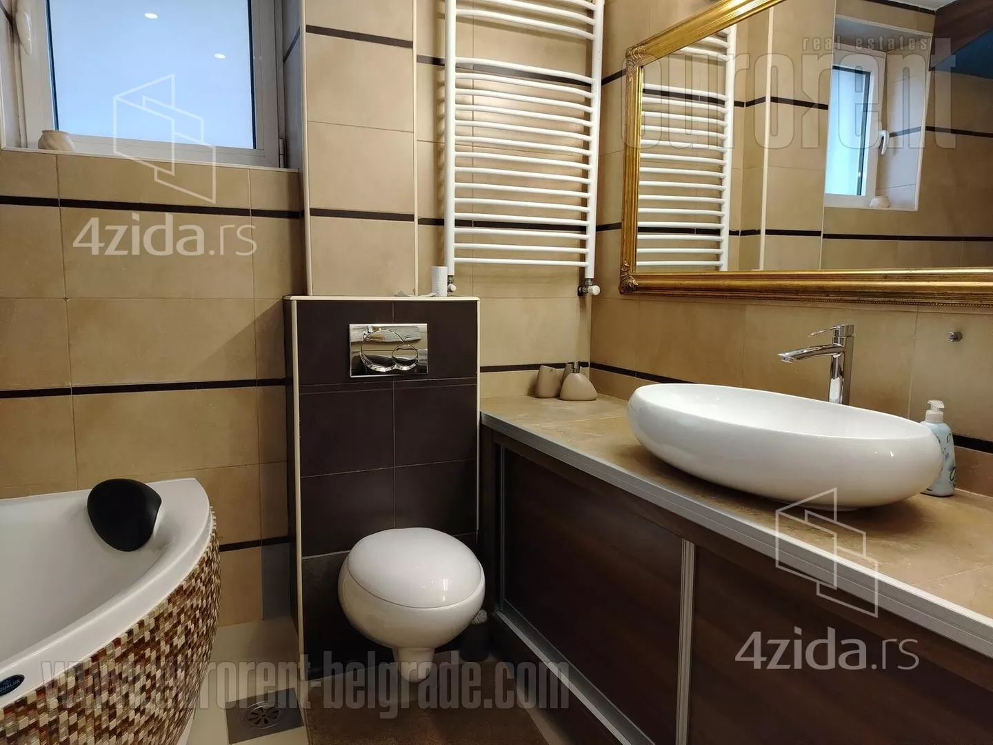 Petosoban stan | 4zida