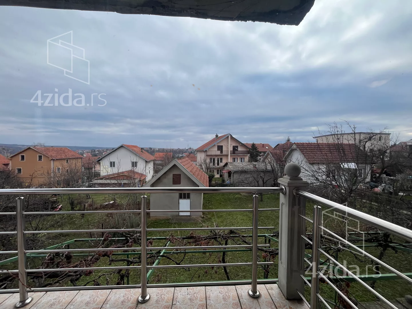 3-etažna kuća | 4zida