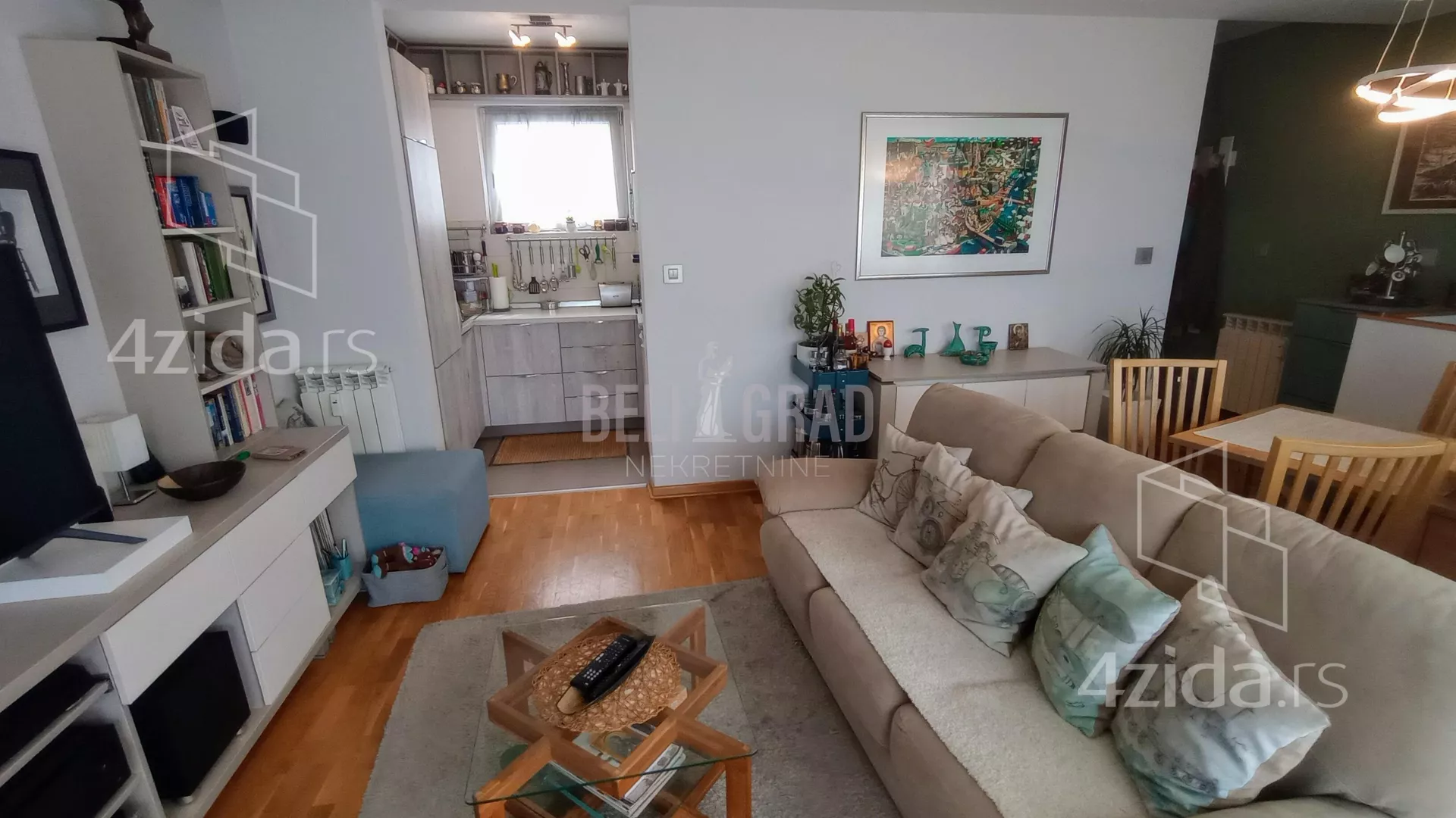 Trosoban stan | 4zida