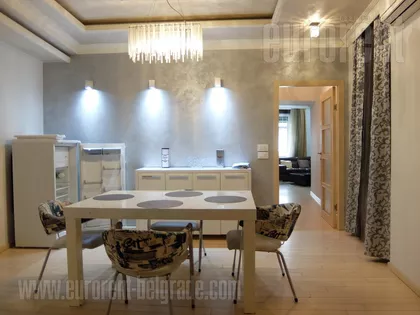 KNEZ MIHAILOVA | 4zida.rs